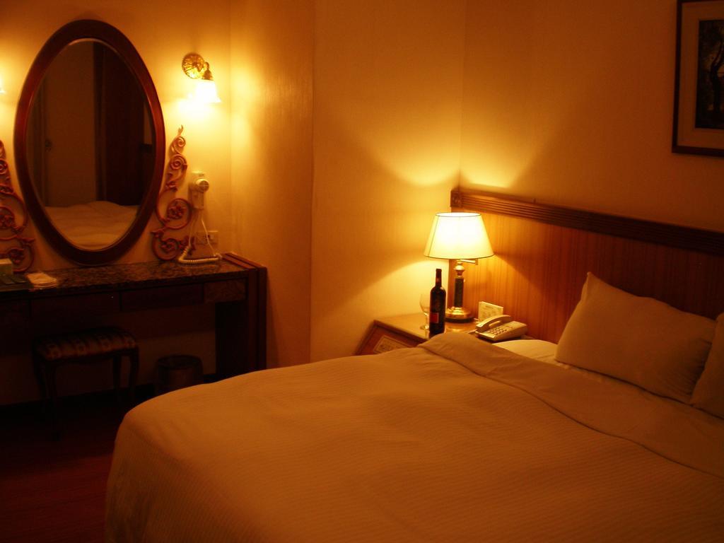 Emperor Hotel Kaohsiung Oda fotoğraf